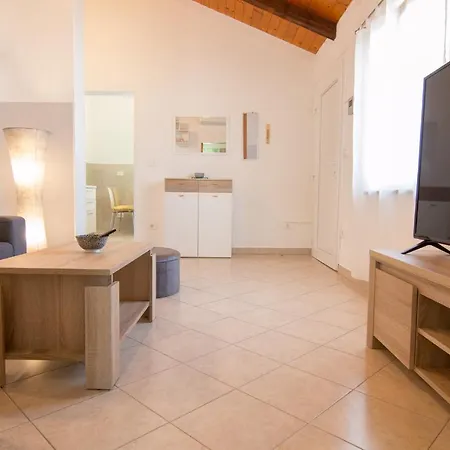 Casa Mia - Loborika